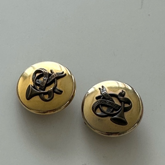 Vintage Hermès Ribbon and French Horn Clip Earrings - Picture 2 of 9